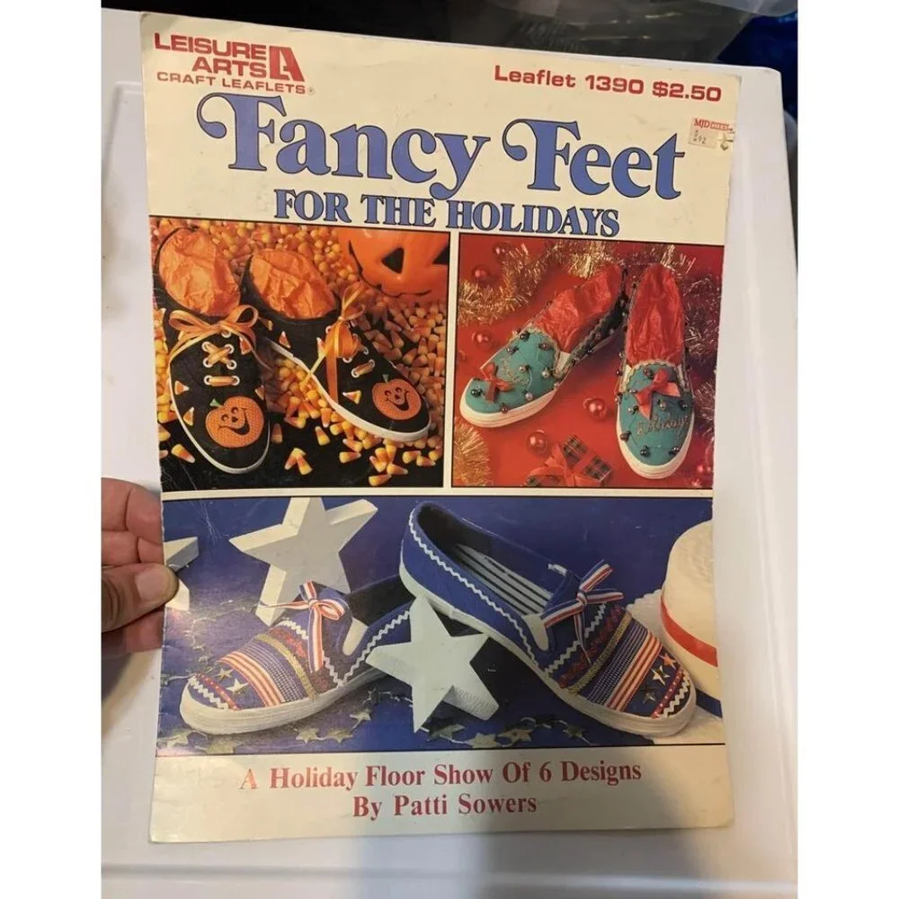 Vintage 2 Pieces Fancy Feet Holiday Pattern Leaflets for Sneaker Art 1992